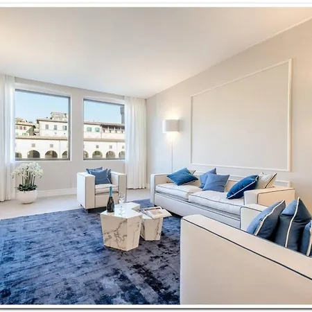 Апартаменты 3br Awesome In - What'app - 0039-3512-039-610 - For Reservations!