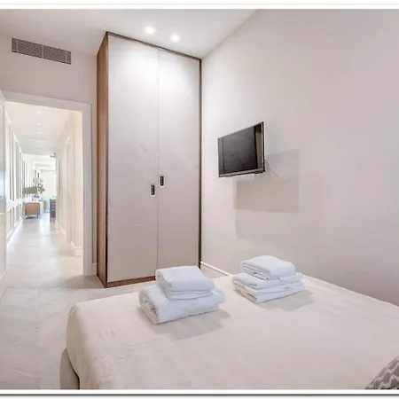 3br Awesome In - What'app - 0039-3512-039-610 - For Reservations! * Florence